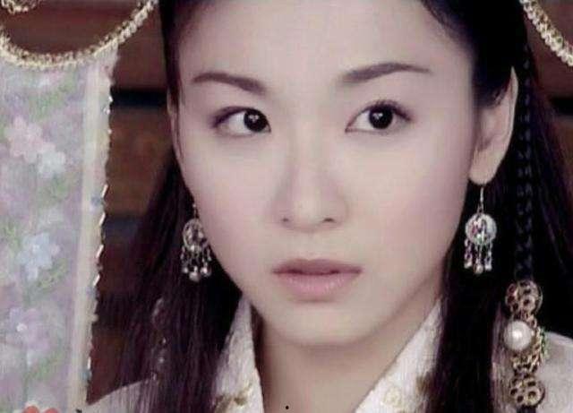漂亮女生明星网红的视频,明星同款美颜视频大揭秘