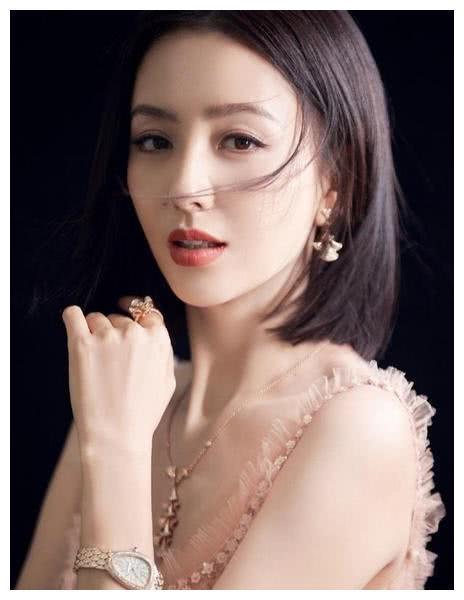 明星网红集合照图片女生,网红女神们的时尚集结