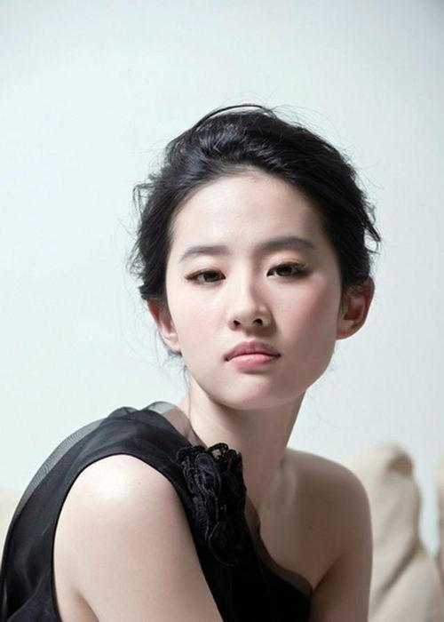 冷艳女明星网红有哪些,盘点娱乐圈冷艳女明星网红风采