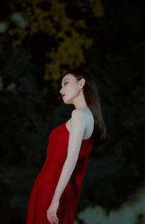 非洲明星网红美女图片,魅力四溢的非洲时尚传奇