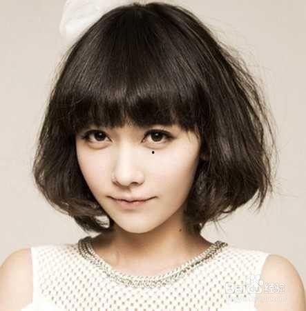 短发微胖明星网红图片女,她以独特魅力征服粉丝