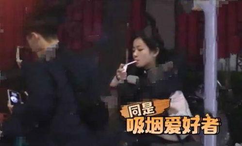 明星网红抽烟吗图片女孩,时尚还是叛逆？