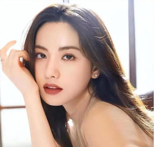 女明星网红壁纸高清图片,魅力四溢，美不胜收