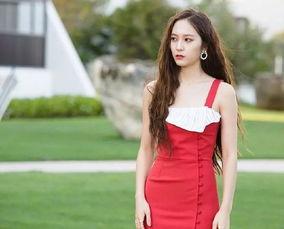 明星网红同款壁纸女装,明星效应下的时尚潮流解析