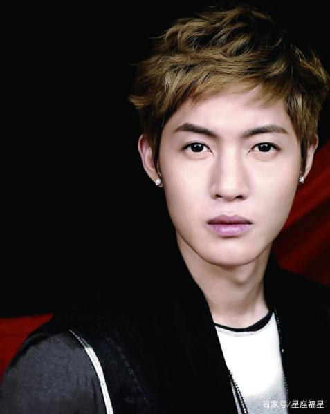 最近明星网红照片大全男,近期热门男明星网红风采集锦