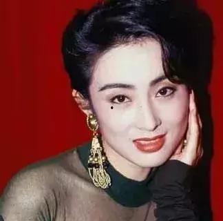 今日香港明星网红是谁,今日网红明星盘点！”