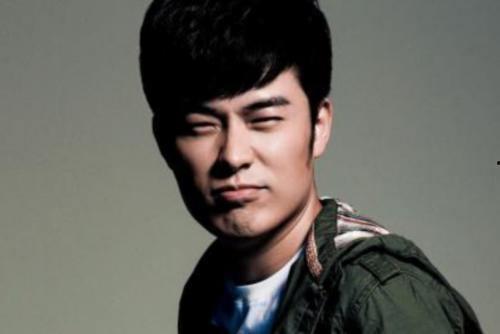 两字男明星网红出身,两字男星崛起之路