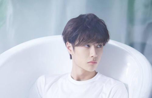 长得帅的小众明星网红,颜值爆表！揭秘那些鲜为人知的帅气小众明星网红