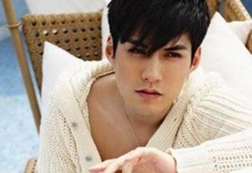 长得帅的小众明星网红,颜值爆表！揭秘那些鲜为人知的帅气小众明星网红