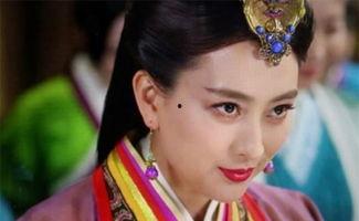 明星网红泡面法师是谁,揭秘网红明星背后的泡面魔法传奇