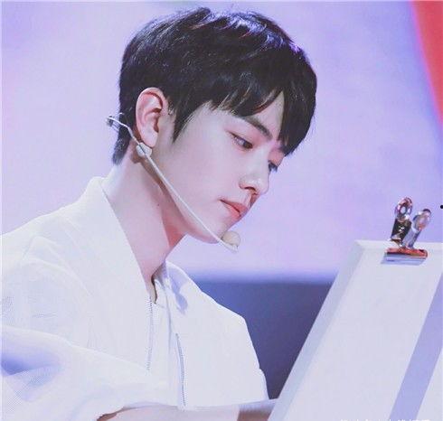 今日吃瓜肖战完整版