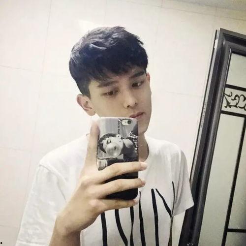 小明星网红男孩图片高清,高清图片下的青春风采