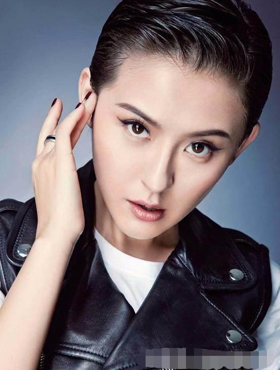 青汁明星网红同款,明星力荐——揭秘青汁明星网红同款背后的健康奥秘”