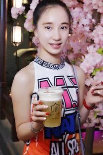 上海明星网红周边店,潮流聚集地揭秘