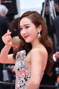 上热搜的明星网红,流量担当！上热搜的明星网红盘点